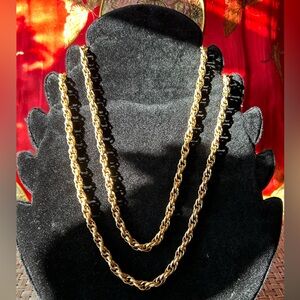 Vintage Napier 12kt plated gold Necklace.